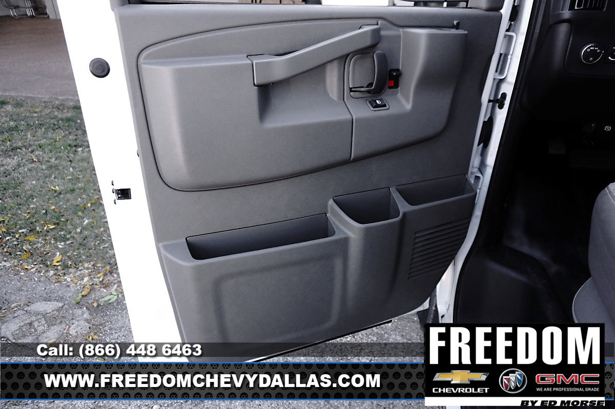 New 2025 GMC Savana 2500 w/ Driver Convenience Package image 29