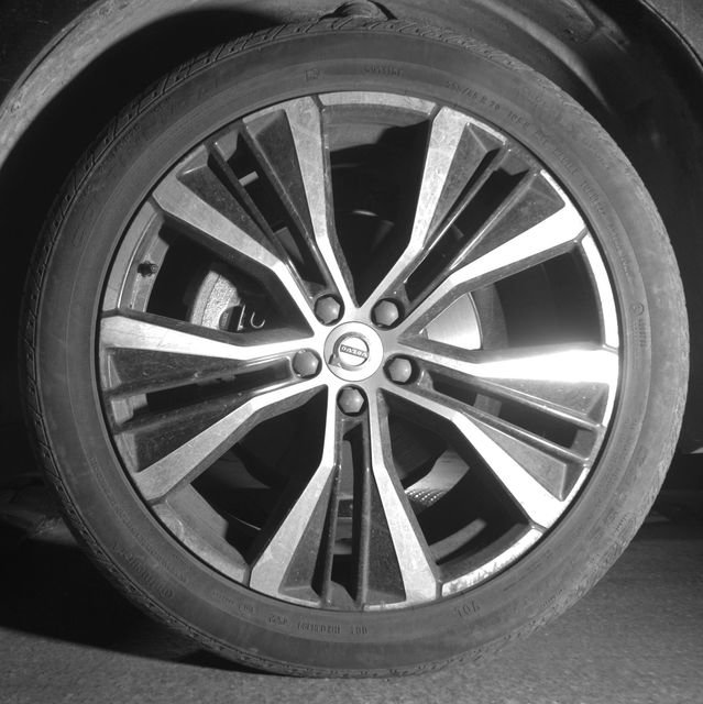 Certified 2023 Volvo XC60 B5 Plus w/ Climate Package image 38