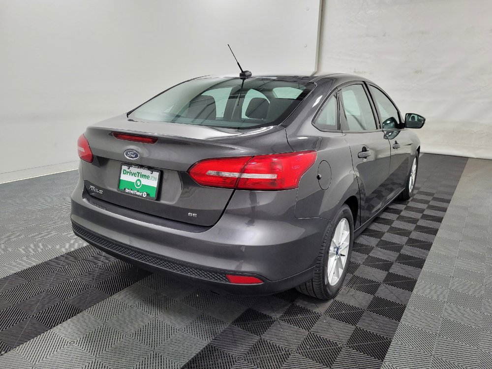 Used 2016 Ford Focus SE FWD image 9