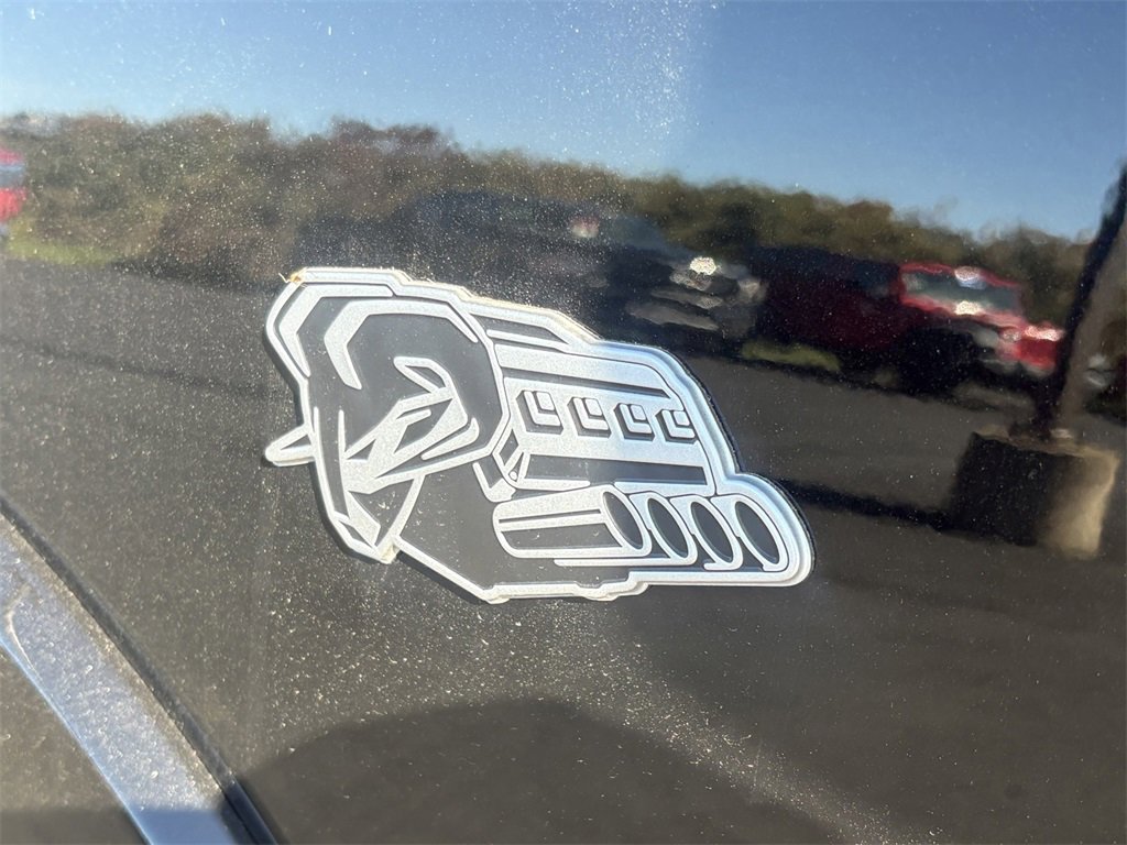 New 2026 RAM 1500 4x4 Crew Cab image 11
