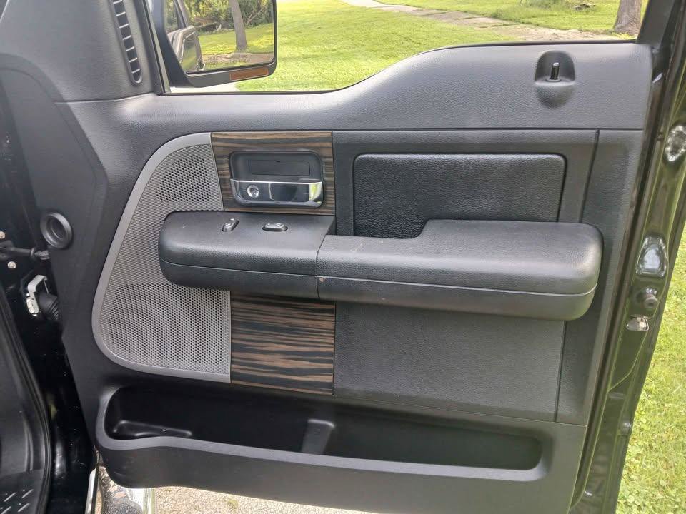 Used 2008 Lincoln Mark LT 4x4 image 14