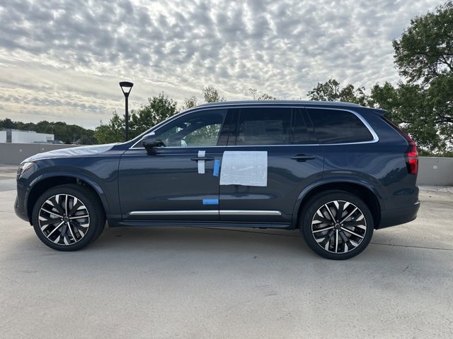 New 2026 Volvo XC90 B6 Plus w/ Protection Package Premier image 4