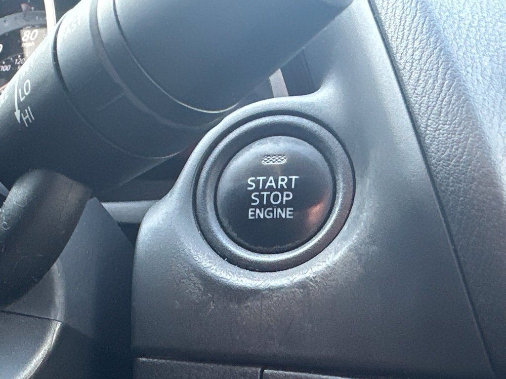 Used 2014 MAZDA MAZDA3 i Touring FWD image 23
