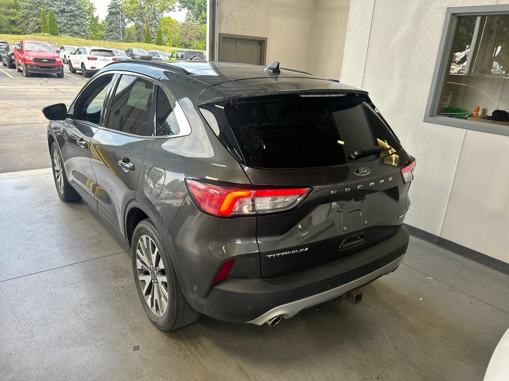 Used 2020 Ford Escape Titanium AWD/4WD image 7