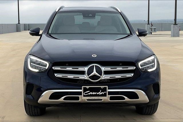 Used 2022 Mercedes-Benz GLC 300 4MATIC image 3