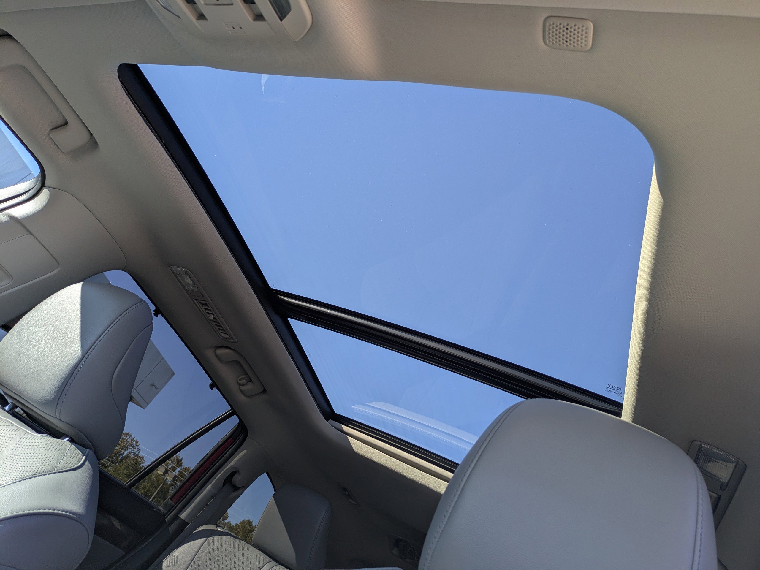 Used 2022 Toyota Highlander Platinum image 23