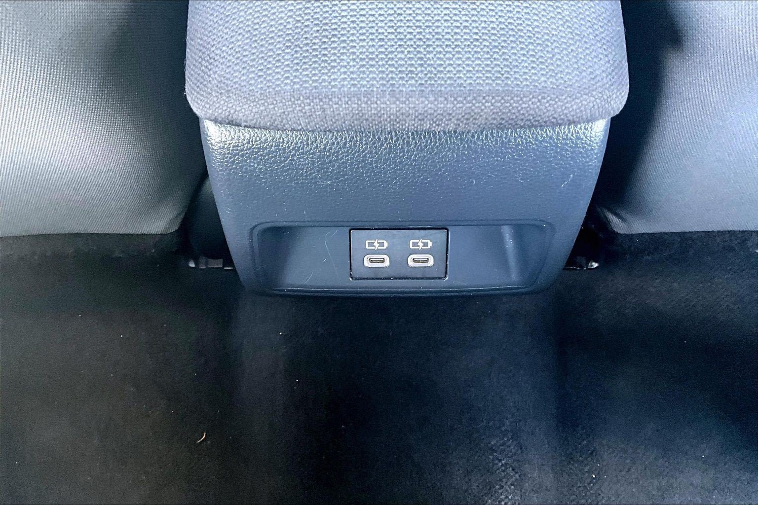 Used 2023 Toyota Corolla LE FWD image 31