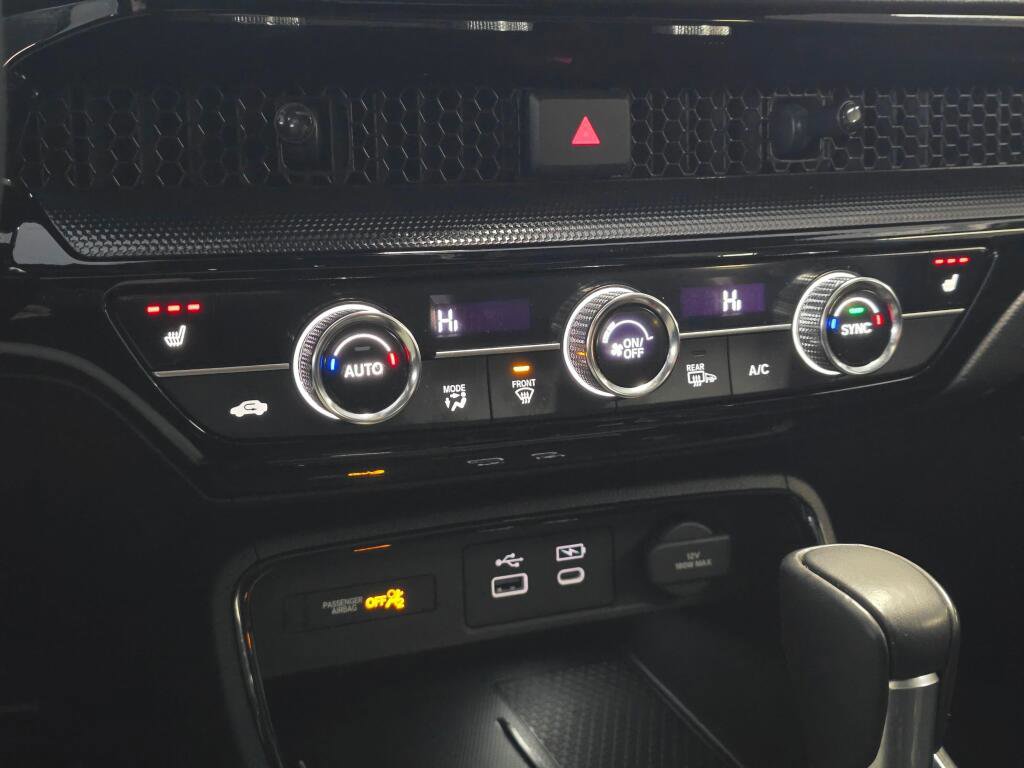 Used 2025 Honda CR-V Sport Touring image 34