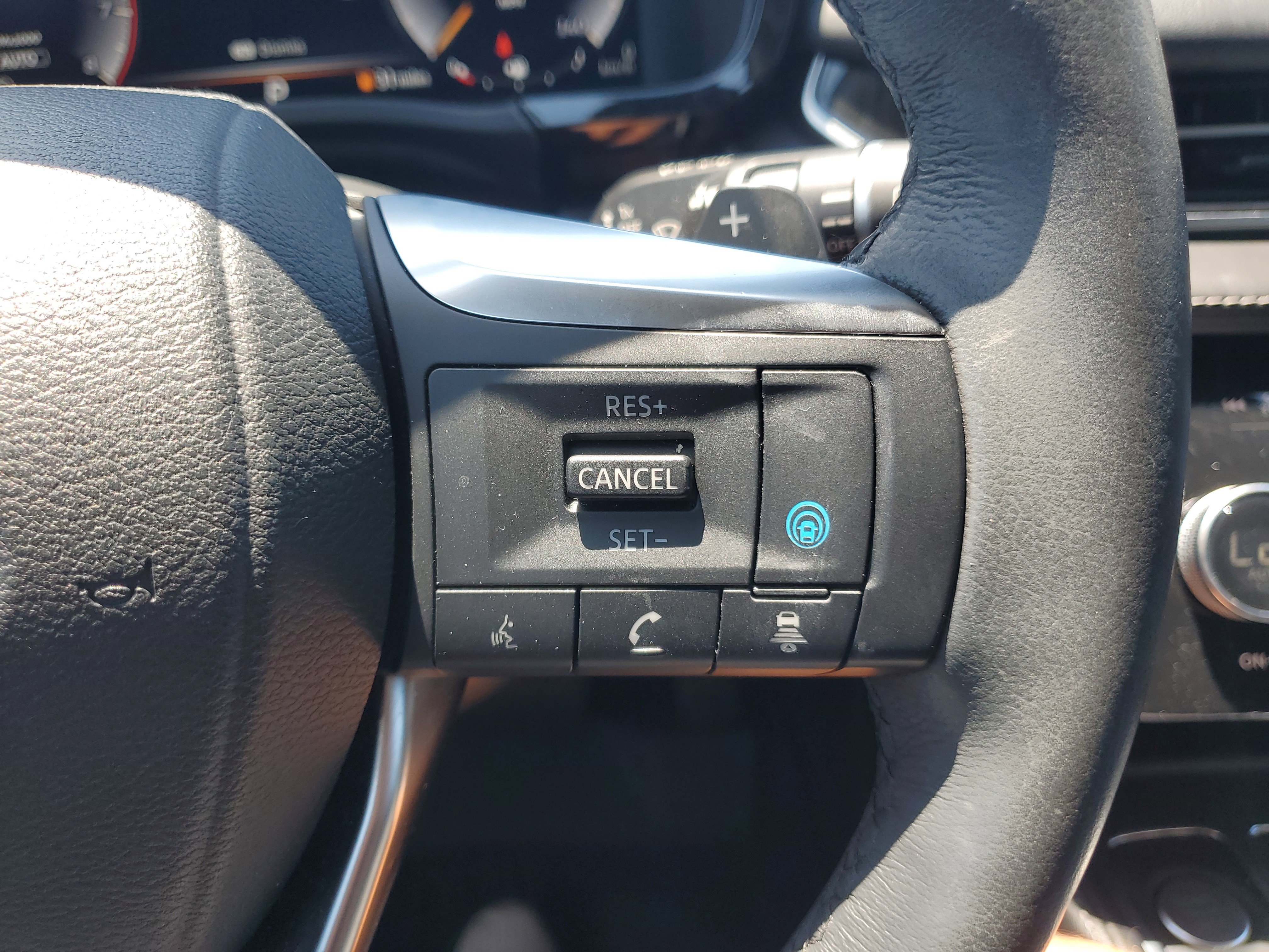Used 2023 INFINITI QX60 Luxe image 7