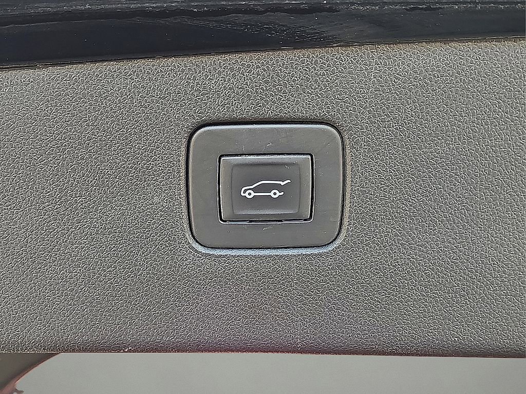 Used 2024 Buick Envista Sport Touring w/ Convenience I Package image 16