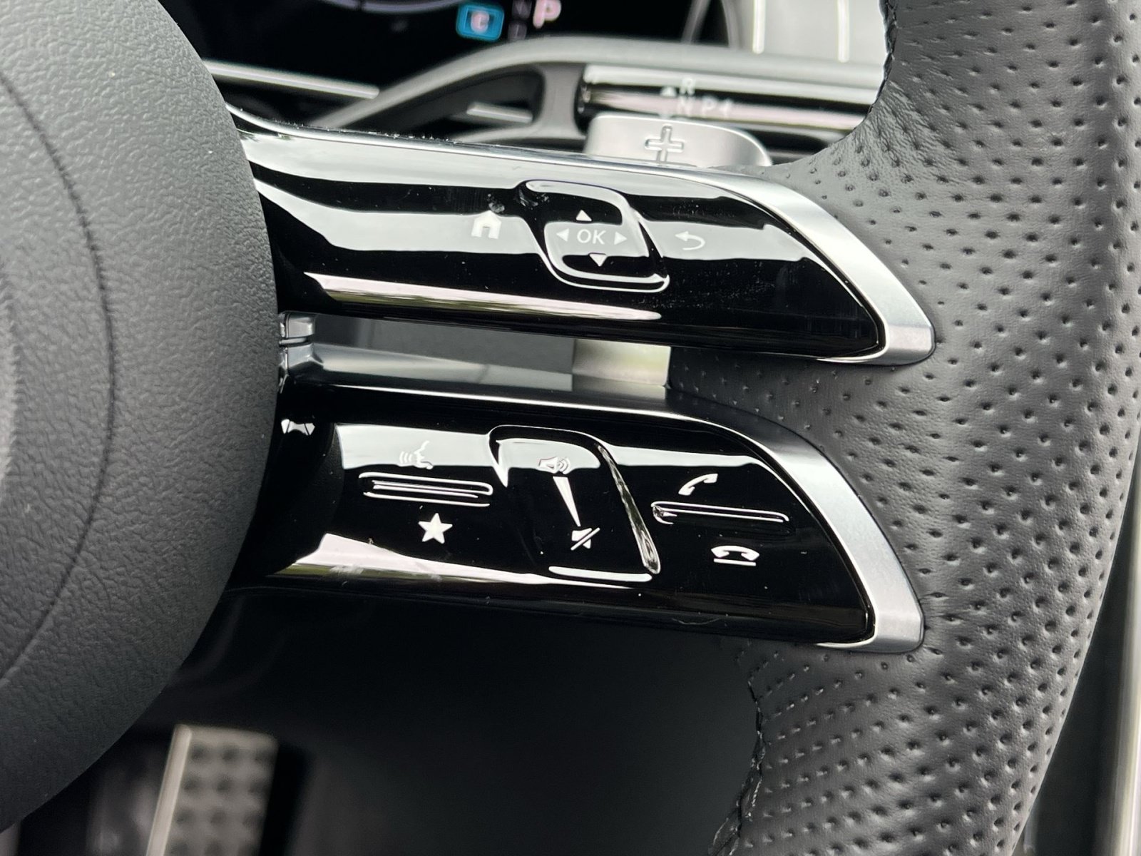 New 2026 Mercedes-Benz GLC 300 4MATIC image 37
