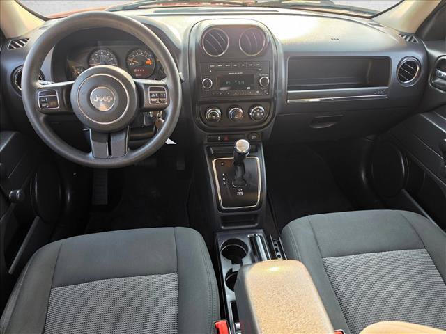Used 2015 Jeep Patriot Sport AWD/4WD image 18
