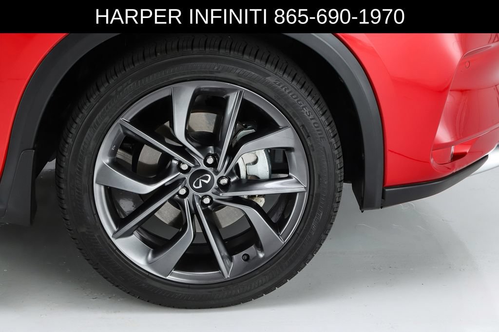 Used 2023 INFINITI QX50 Sensory w/ Accent Package FWD image 15