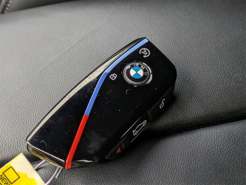 Used 2025 BMW X5 M Competition w/ Executive Package image 30