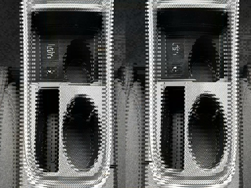 Used 2022 Hyundai Santa Fe SEL w/ Convenience Package image 27