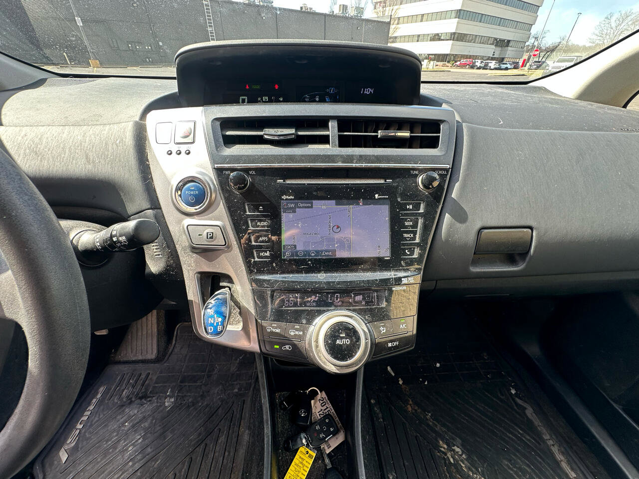 Used 2015 Toyota Prius V Three image 16