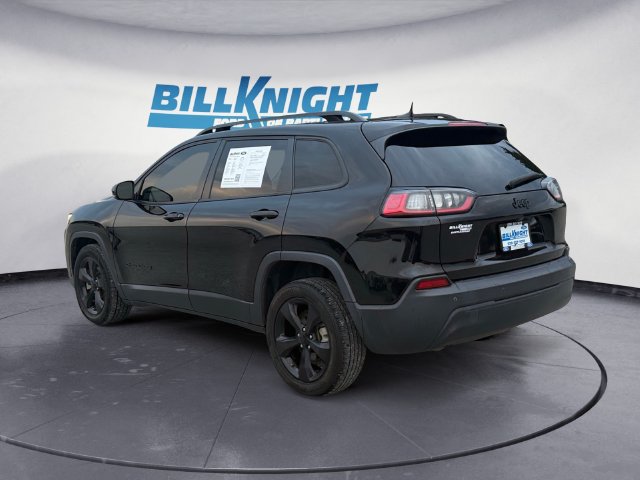 Used 2021 Jeep Cherokee Latitude Plus FWD image 3