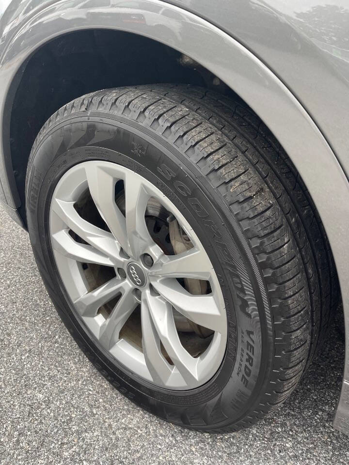 Used 2017 Audi Q7 3.0T Premium Plus image 46