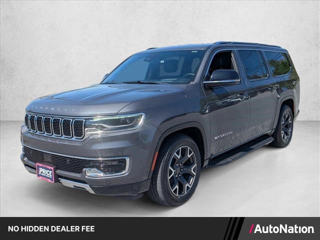 Used 2024 Jeep Wagoneer L Series III w/ Flexible Seating Group AWD/4WD image 1