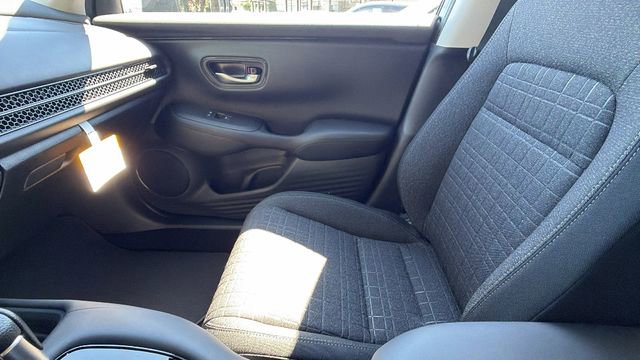 New 2026 Honda HR-V LX image 23