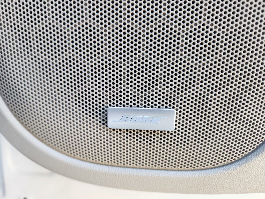 Used 2017 GMC Acadia Denali image 31