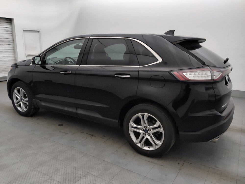 Used 2018 Ford Edge Titanium w/ Equipment Group 301A AWD/4WD image 3