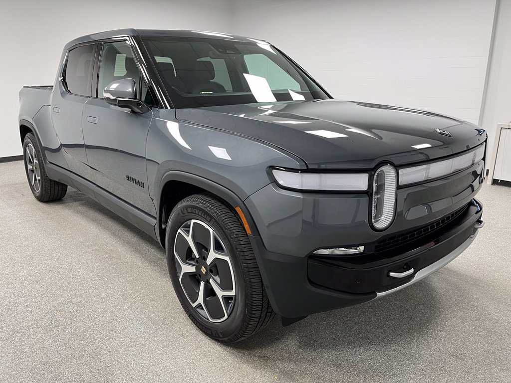 Used 2023 Rivian R1T Adventure Dual AWD/4WD image 2