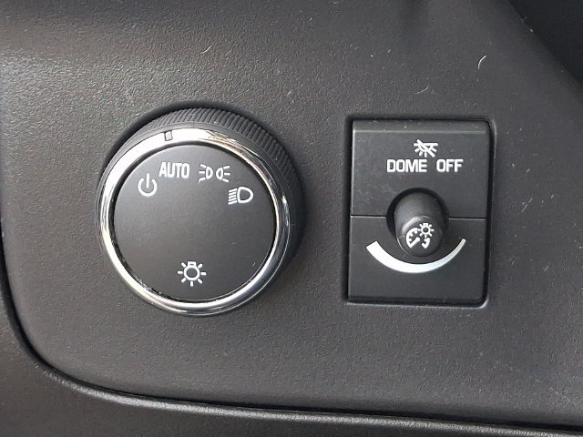 Used 2025 Chevrolet Express 2500 w/ Driver Convenience Package RWD image 7