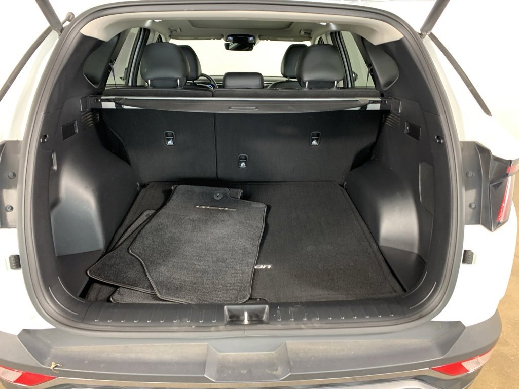 Used 2022 Hyundai Tucson Limited image 13