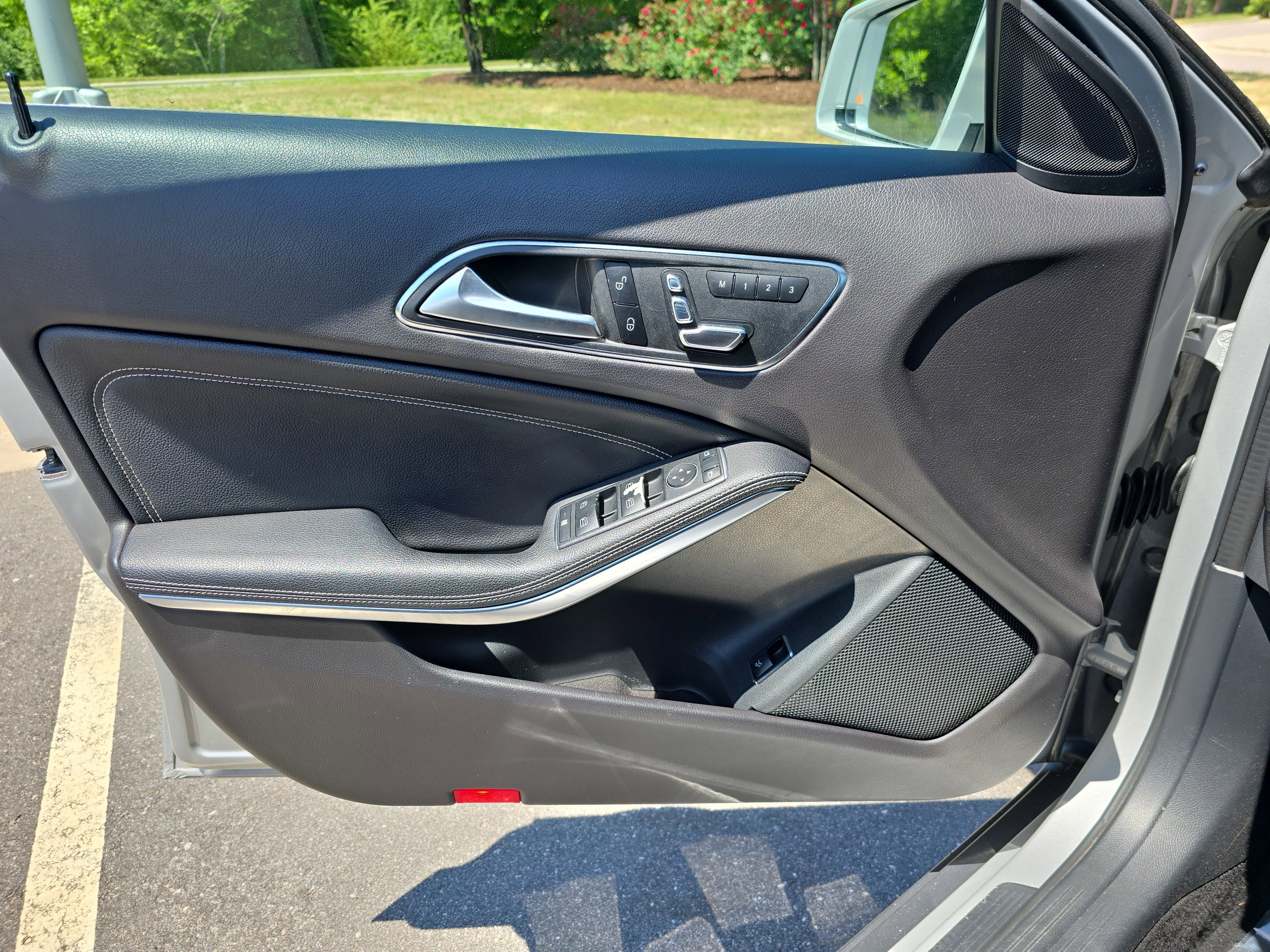 Used 2018 Mercedes-Benz GLA 250 image 29