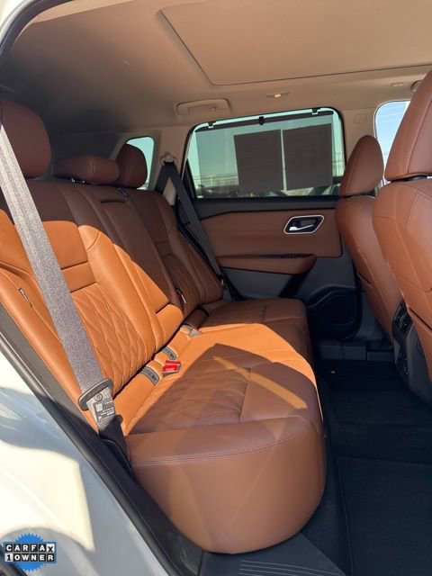 Certified 2026 Nissan Rogue Platinum w/ Tech Package AWD/4WD image 15