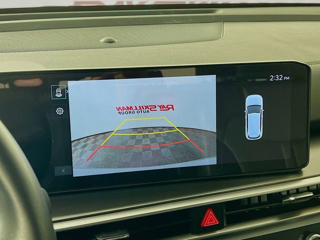 Used 2024 Kia Sorento S w/ Panoramic Sunroof Package image 19