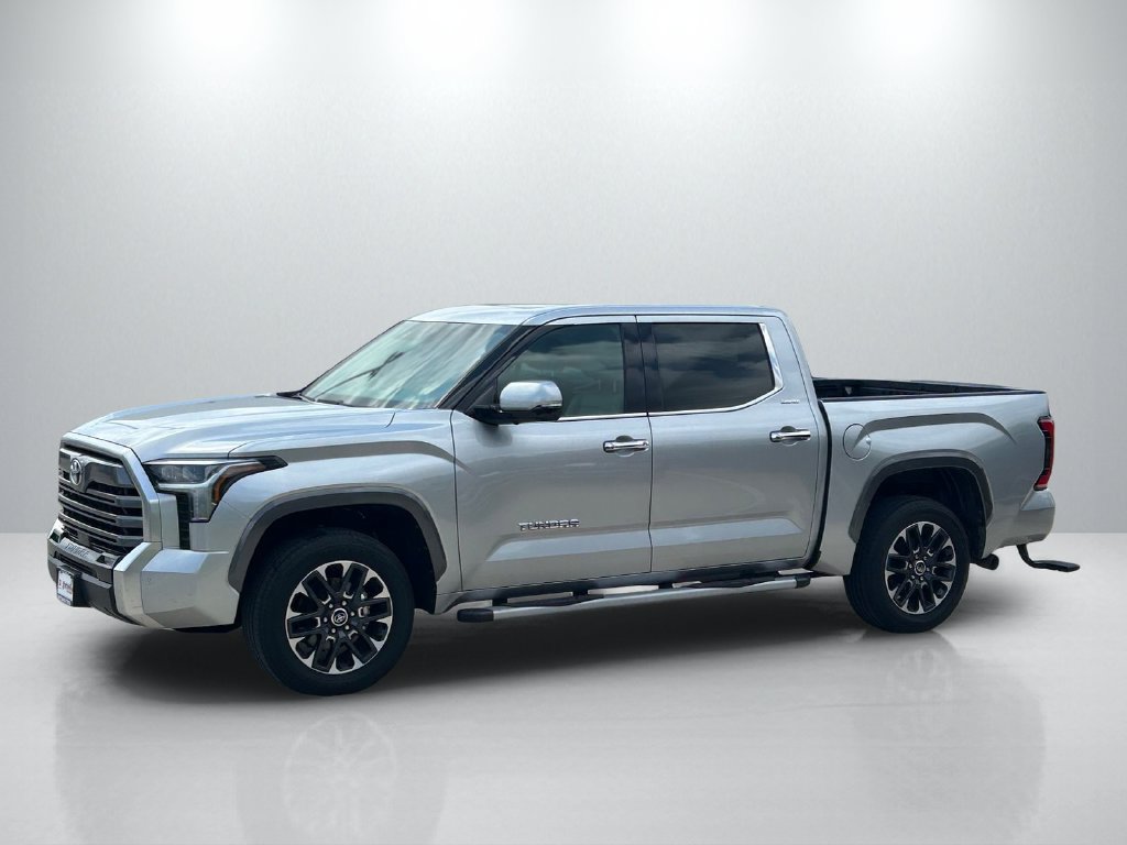Used 2023 Toyota Tundra Limited AWD/4WD image 8