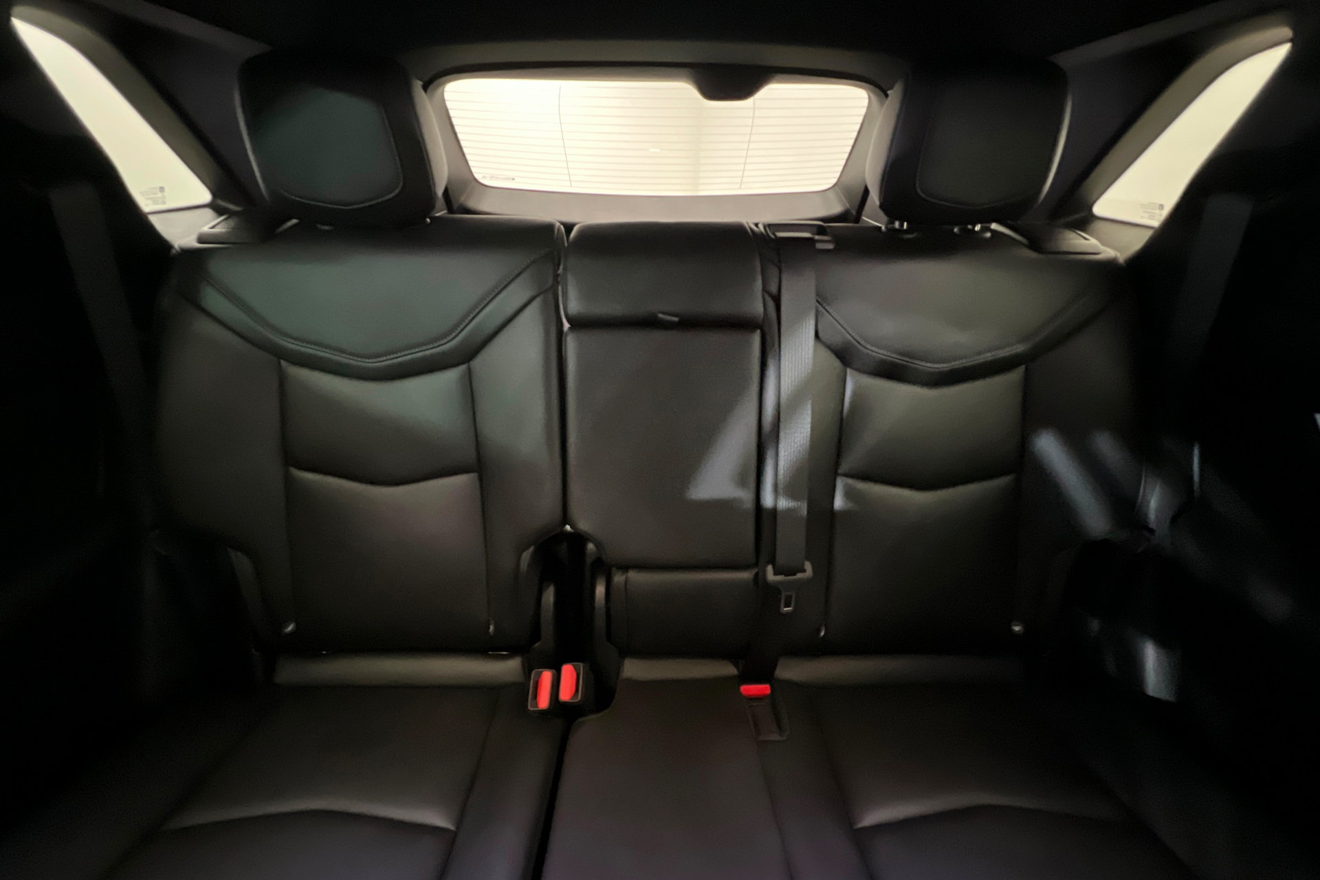 Used 2025 Cadillac XT5 Luxury w/ LPO, Floor Liner Package AWD/4WD image 25
