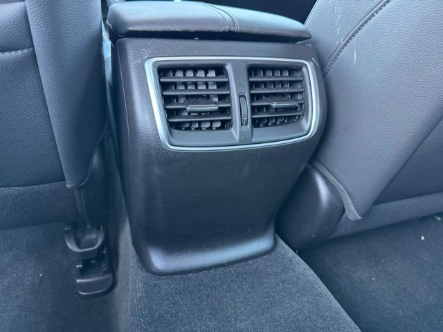 Used 2018 Acura TLX FWD image 8