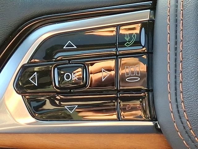 Used 2025 Jeep Grand Cherokee Summit image 22