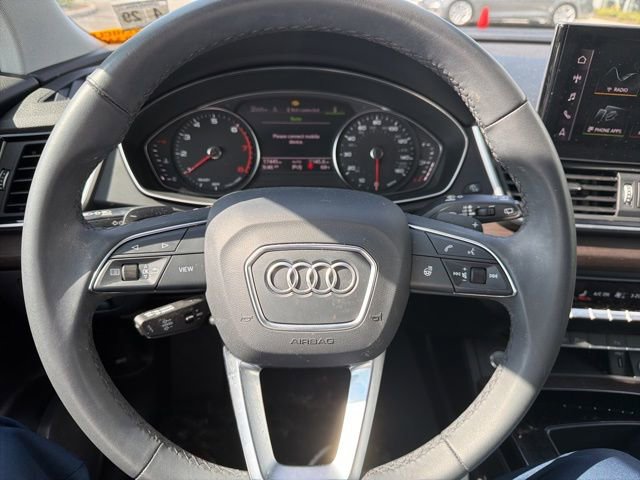 Used 2024 Audi Q5 2.0T Premium w/ Convenience Package image 16
