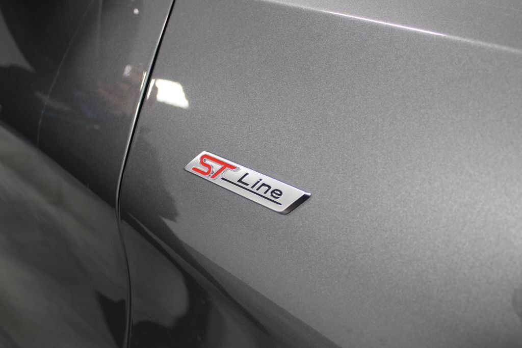 New 2026 Ford Explorer ST-Line w/ ST-Line Street Pack image 11