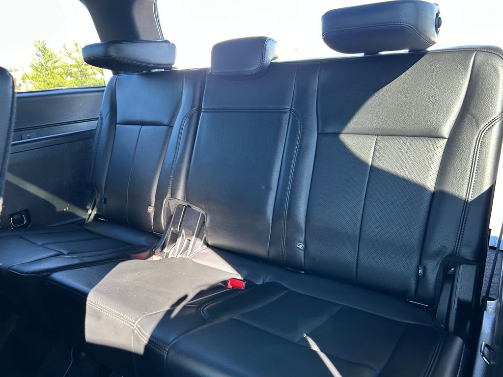 Used 2021 Ford Expedition XLT image 25