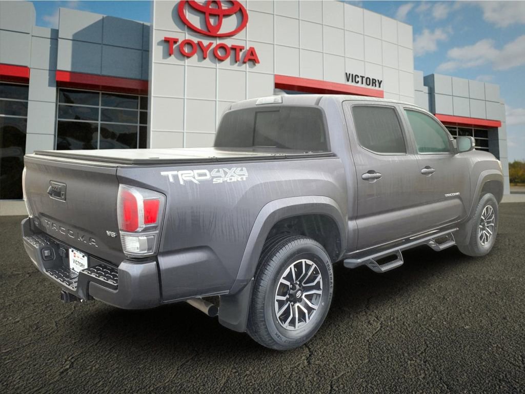Used 2023 Toyota Tacoma TRD Sport image 3