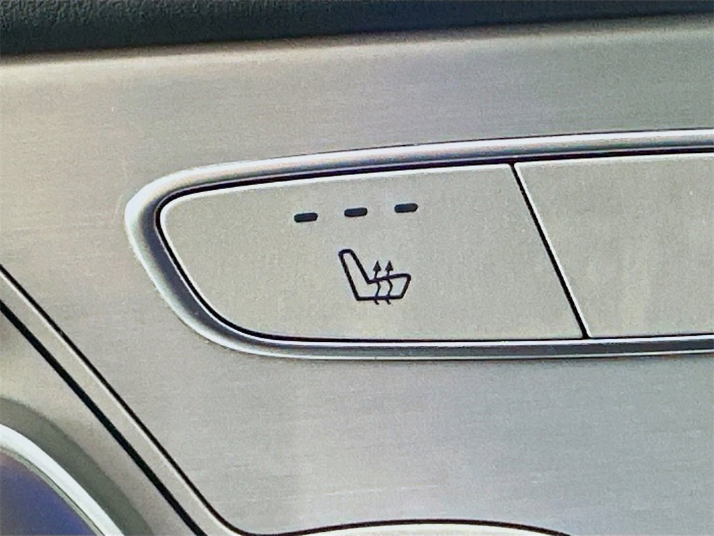 Used 2016 Mercedes-Benz C 63 AMG S image 24