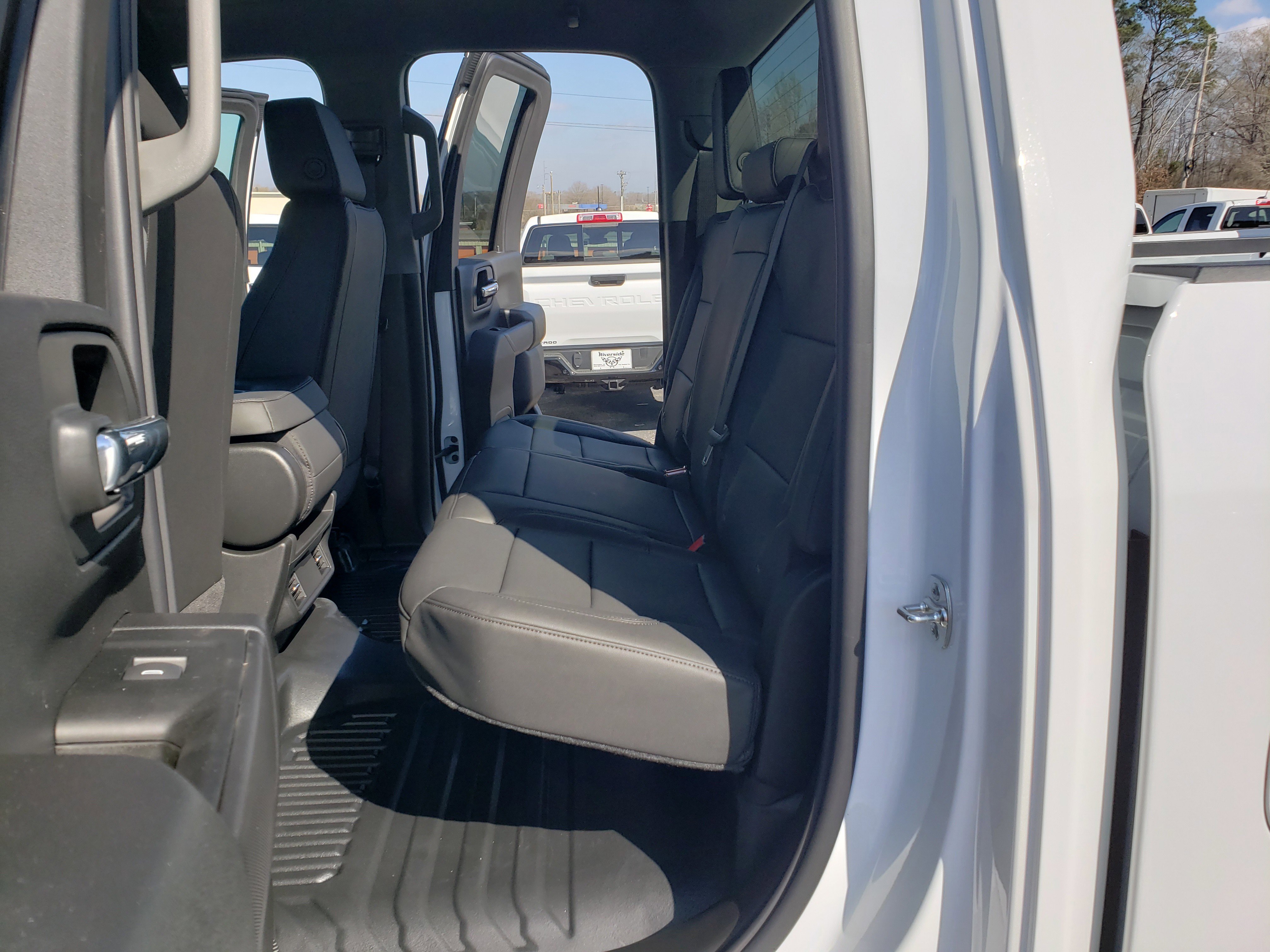 New 2026 Chevrolet Silverado 2500 W/T w/ WT Convenience Package image 32