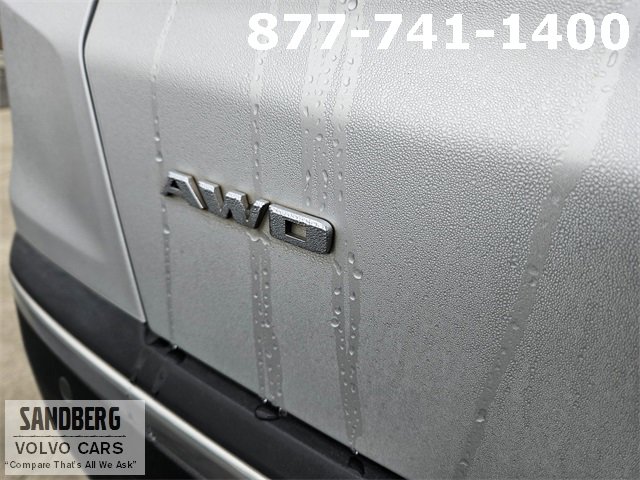 Used 2017 Cadillac XT5 Luxury w/ Driver Awareness Package image 10