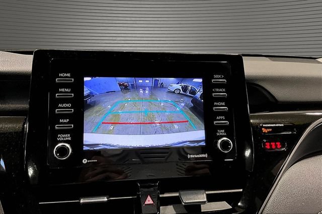 Used 2023 Toyota Camry SE FWD image 14