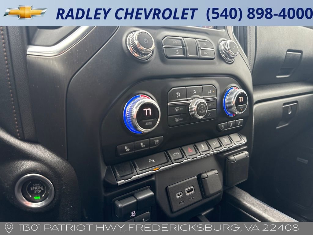 Used 2021 GMC Sierra 2500 AT4 w/ AT4 Preferred Package image 18