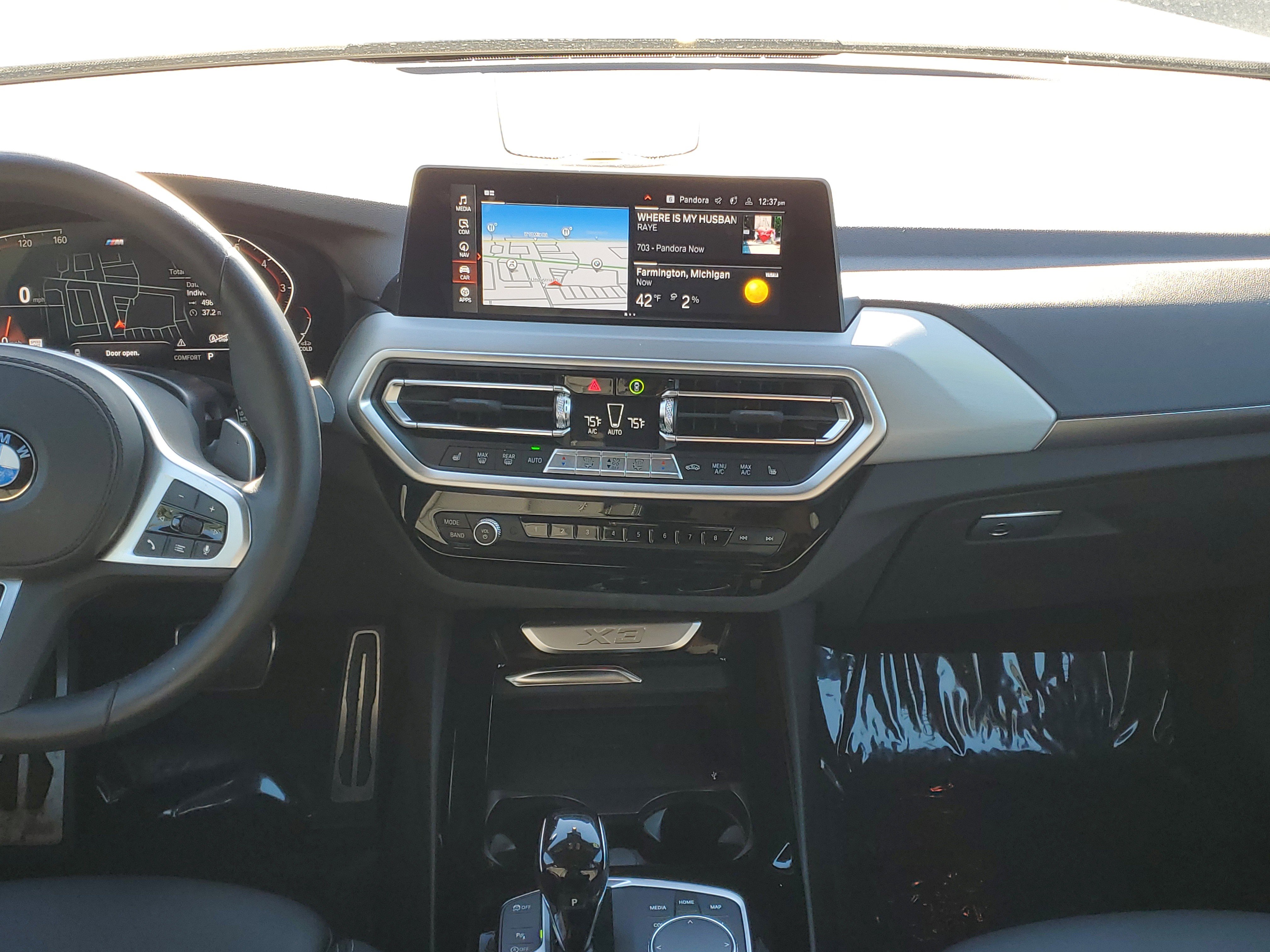 Certified 2023 BMW X3 xDrive30i w/ M Sport Package image 23