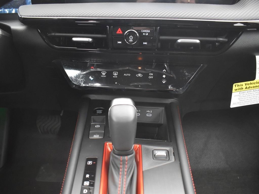 New 2026 Nissan Kicks SR w/ Illumination Package image 11