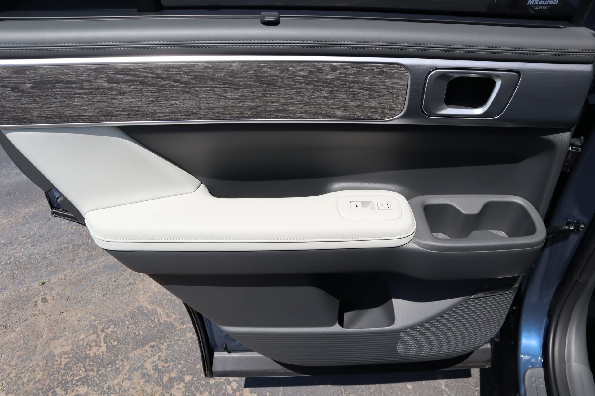New 2026 Hyundai Santa Fe Limited AWD/4WD image 18