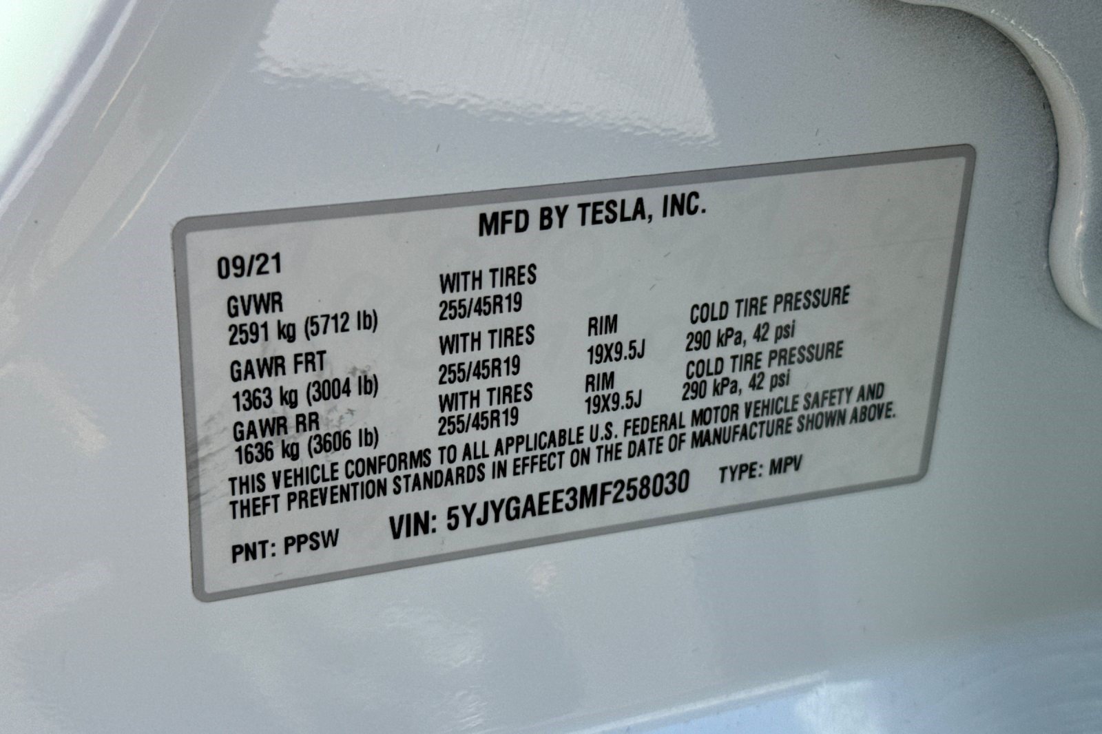 Used 2021 Tesla Model Y Long Range AWD/4WD image 27