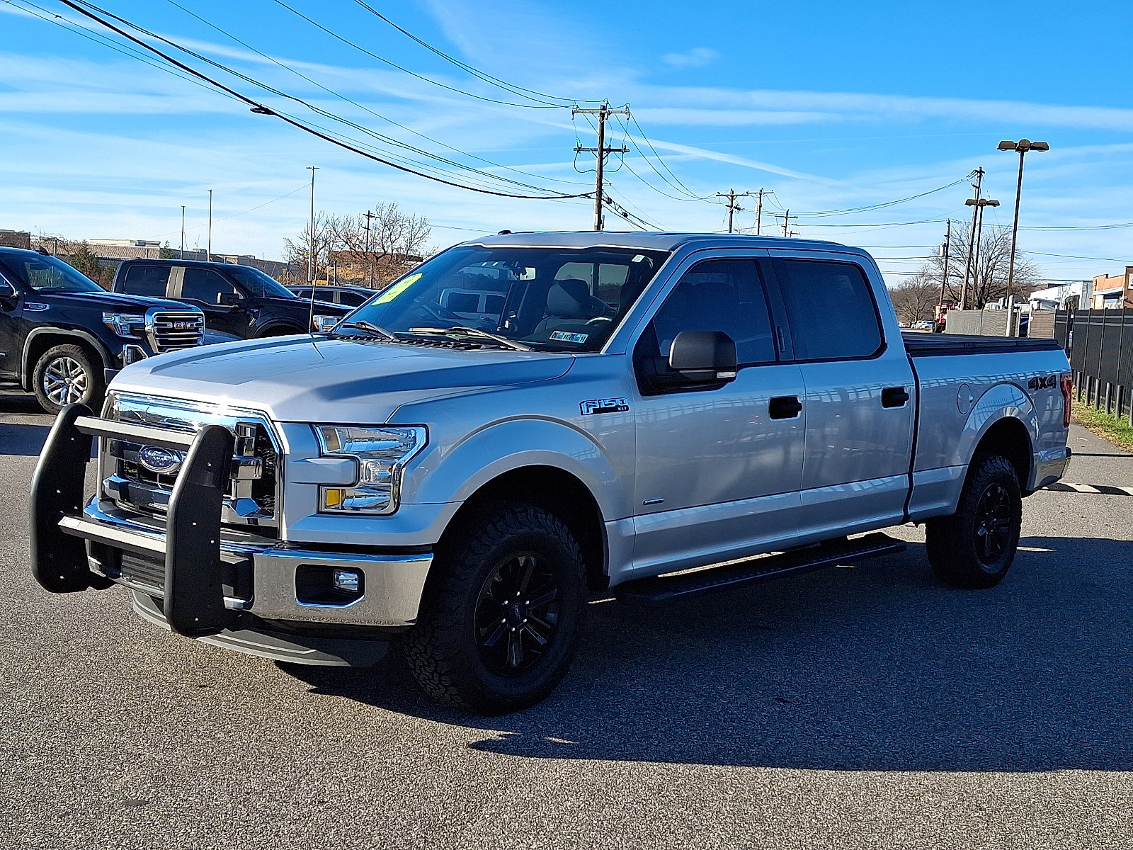 Used 2015 Ford F150 XLT w/ Equipment Group 301A Mid image 3